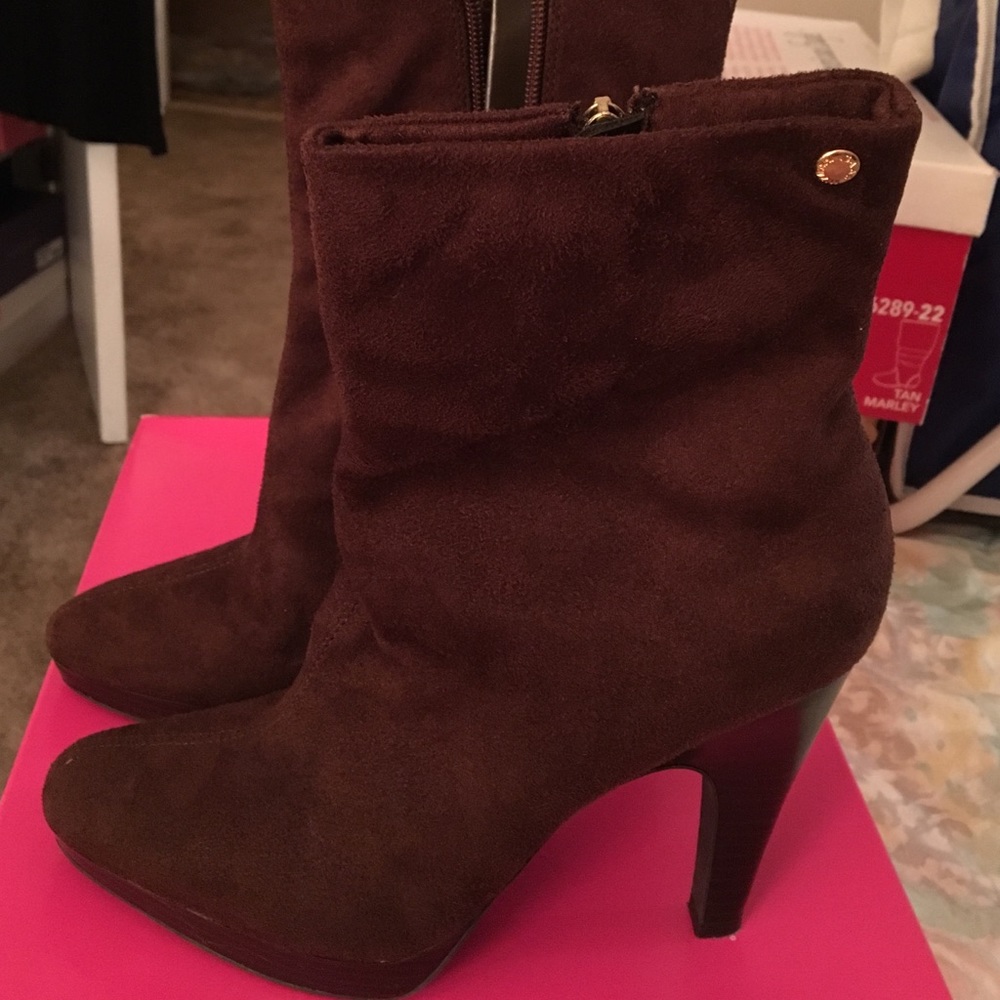Isaac Mizrahi x Target heeled booties size 7